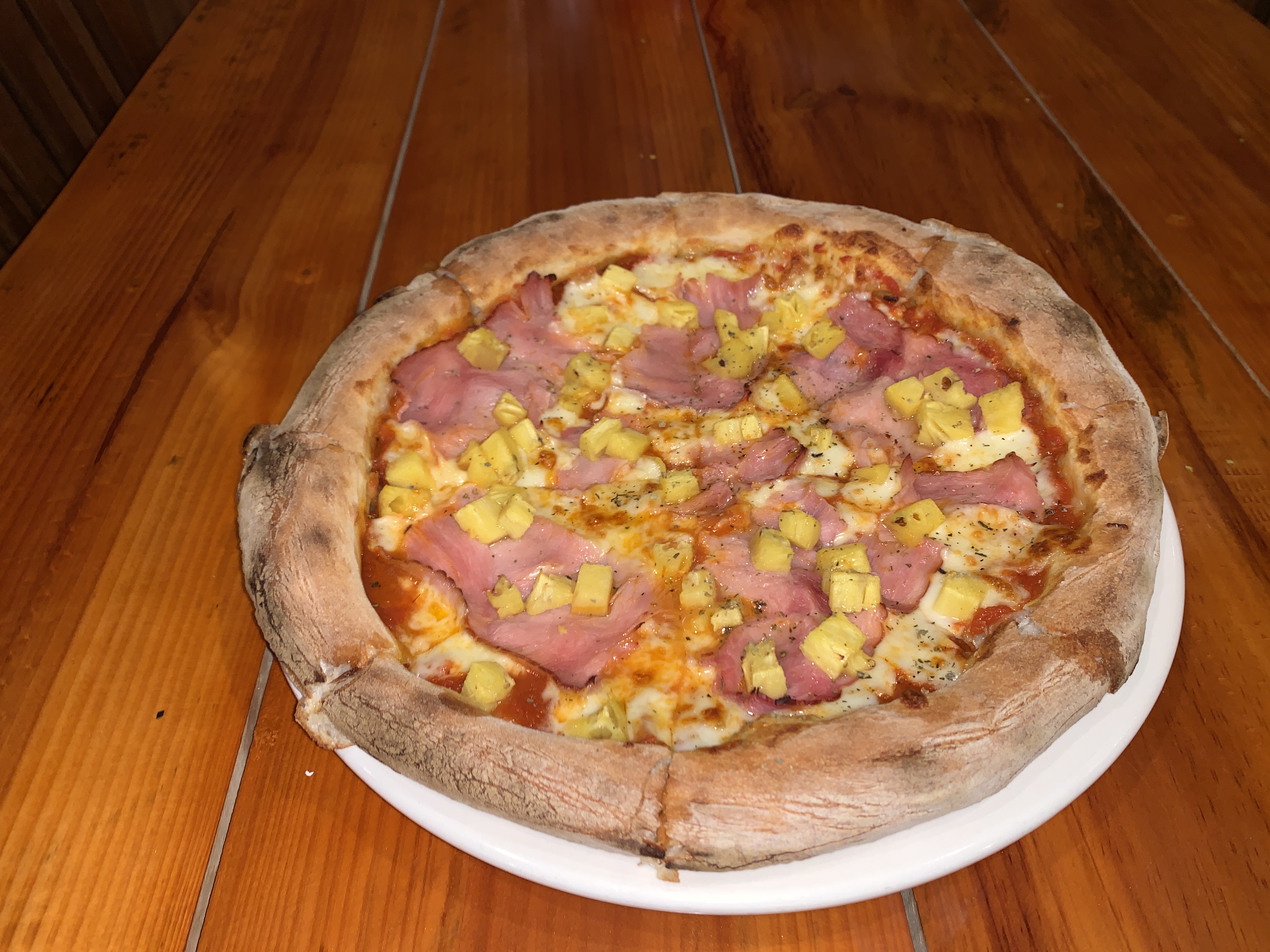 Tropicale "Hawaiian Pizza"